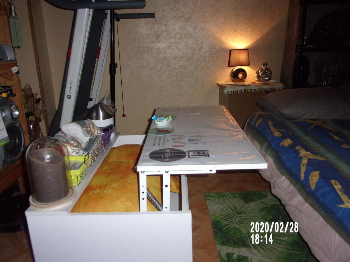 Une Halte Sur Valence Apartamento Valence  Exterior foto