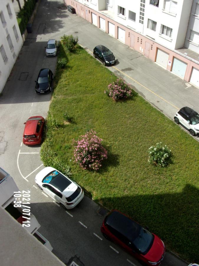 Une Halte Sur Valence Apartamento Valence  Exterior foto